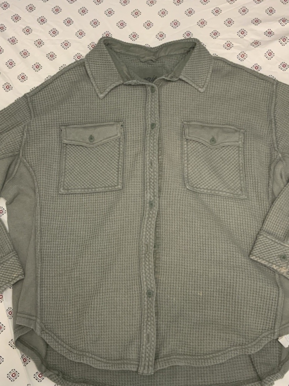 Aerie Women’s Sage Green Button Up Collared Pockets Waffle Knit Medium Long Slee